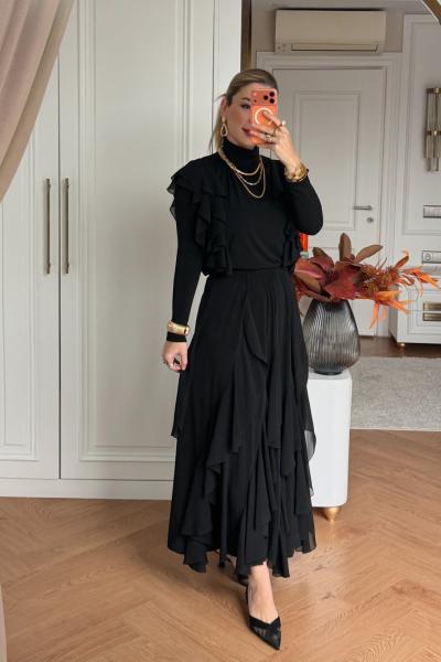 Reyhan Etekli Takım Siyah  Siyah