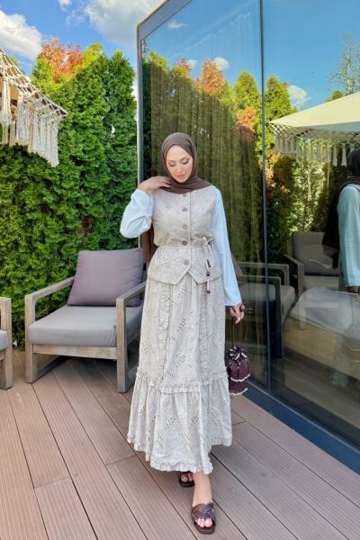 Saadet Etekli Takım bej Bej