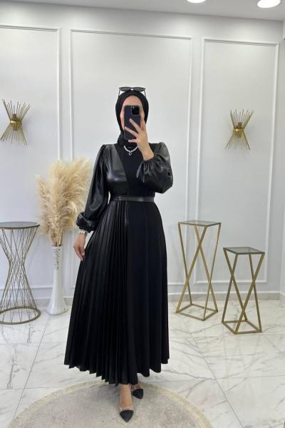 Deri Piliseli Elbise Siyah Siyah