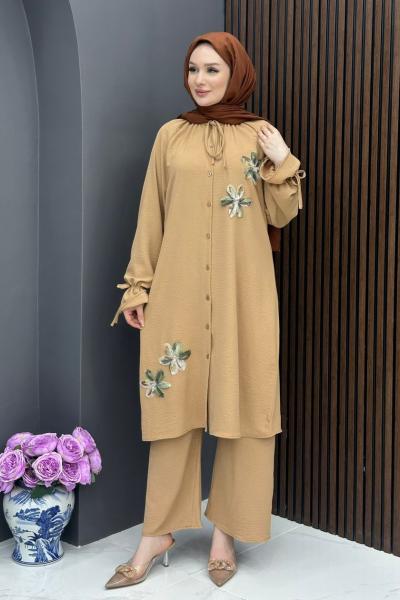Çiçek Desenli Takım - Camel  Camel