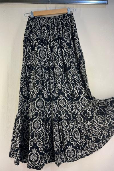 Anne Eteğim Beyaz Siyah