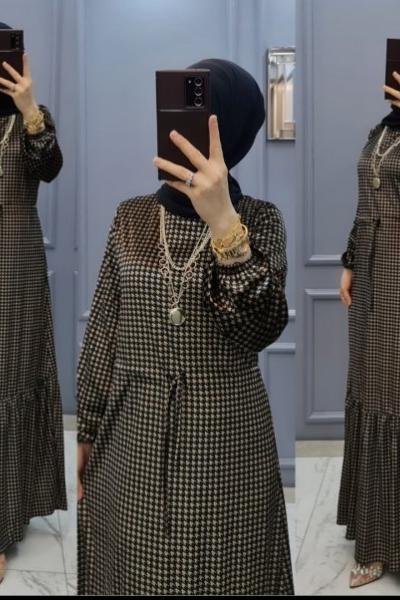 Kadife Elbisem Siyah