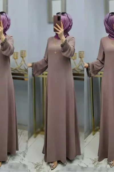 Kolları Taşlı Zarif Elbisem  Bej