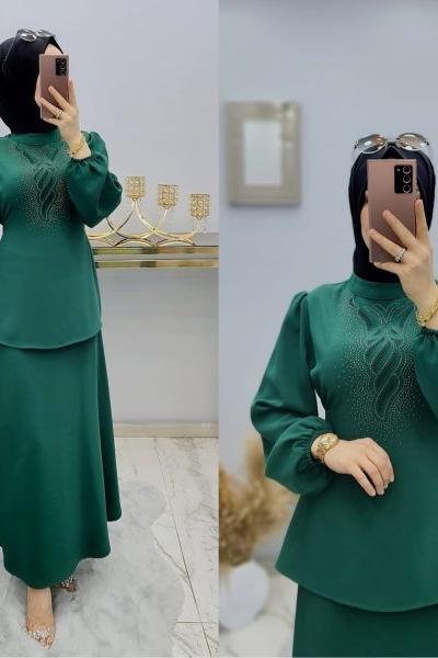 Önü İşlemeli Etekli Takımım Zümrüt