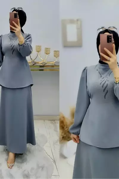 Önü İşlemeli Etekli Takımım Gri