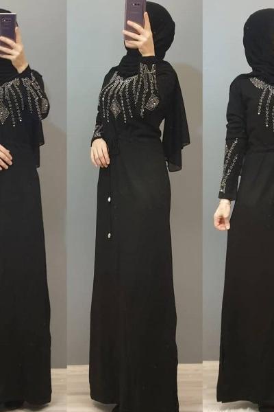Önü Taşlı Elbisem Siyah