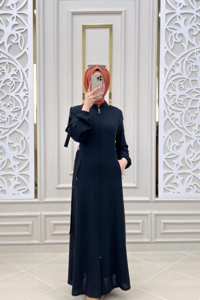 Seçkin Feracem  Siyah