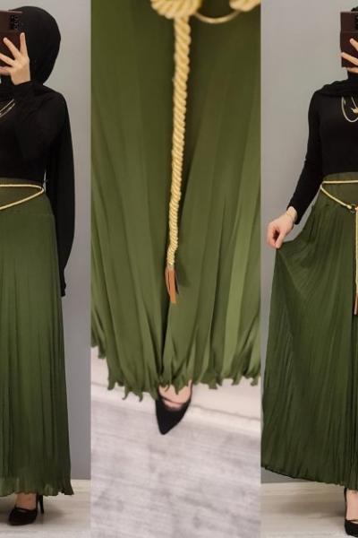 Şifon Etek Zamanı Başladı Hanımlar  Petrol Yeşili