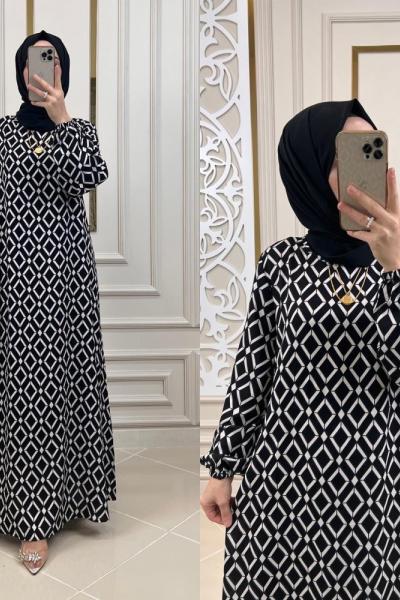 Tesettür Elbisenin En Rahat Hali Siyah Beyaz