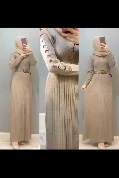 Triko Elbisemiz Yeni Sezonun En Güzellerinden Taş Rengi