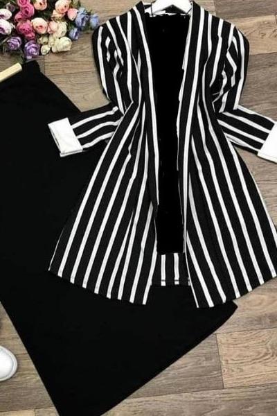 Yeni Model Çizgili Takımım Siyah Beyaz